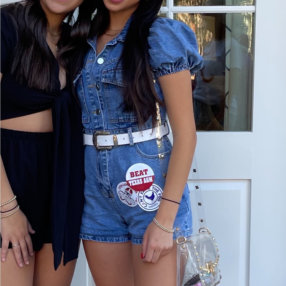 Denim romper with puff sleeves